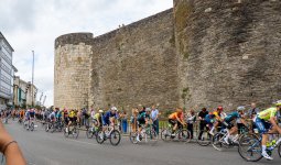 Ciclistas-Vuelta24-Lugo (7).jpg