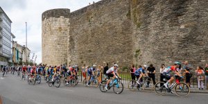 Ciclistas-Vuelta24-Lugo (10).jpg